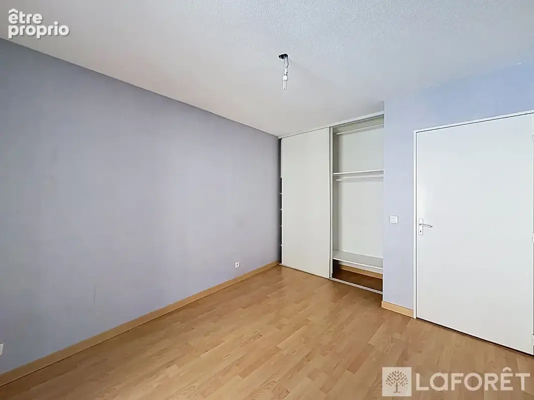 Appartement Voiron 4 pièce(s) 100.4 m2 - photo 7