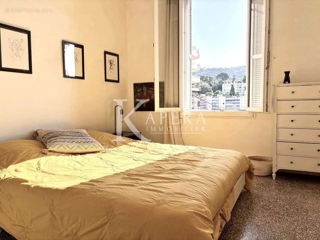 Appartement à LE CANNET