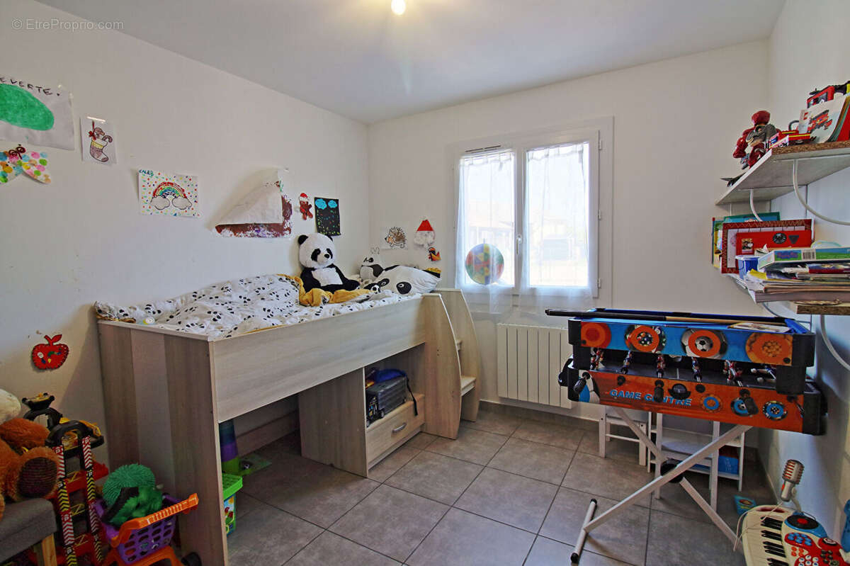 Maison Sardieu 4 pièce(s) 100 m2 - photo 13