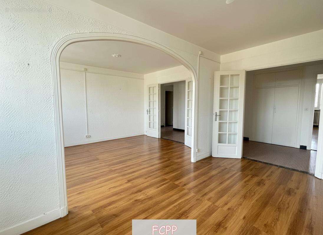 Appartement à VERNEUIL-SUR-AVRE