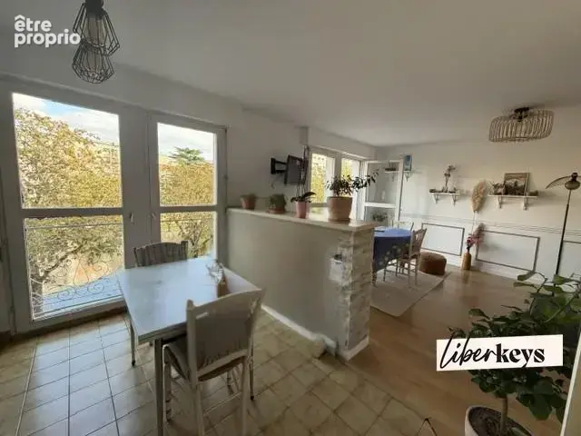 Appartement T3 lumineux - Bord de Sarthe- Proche centre ville - photo 2