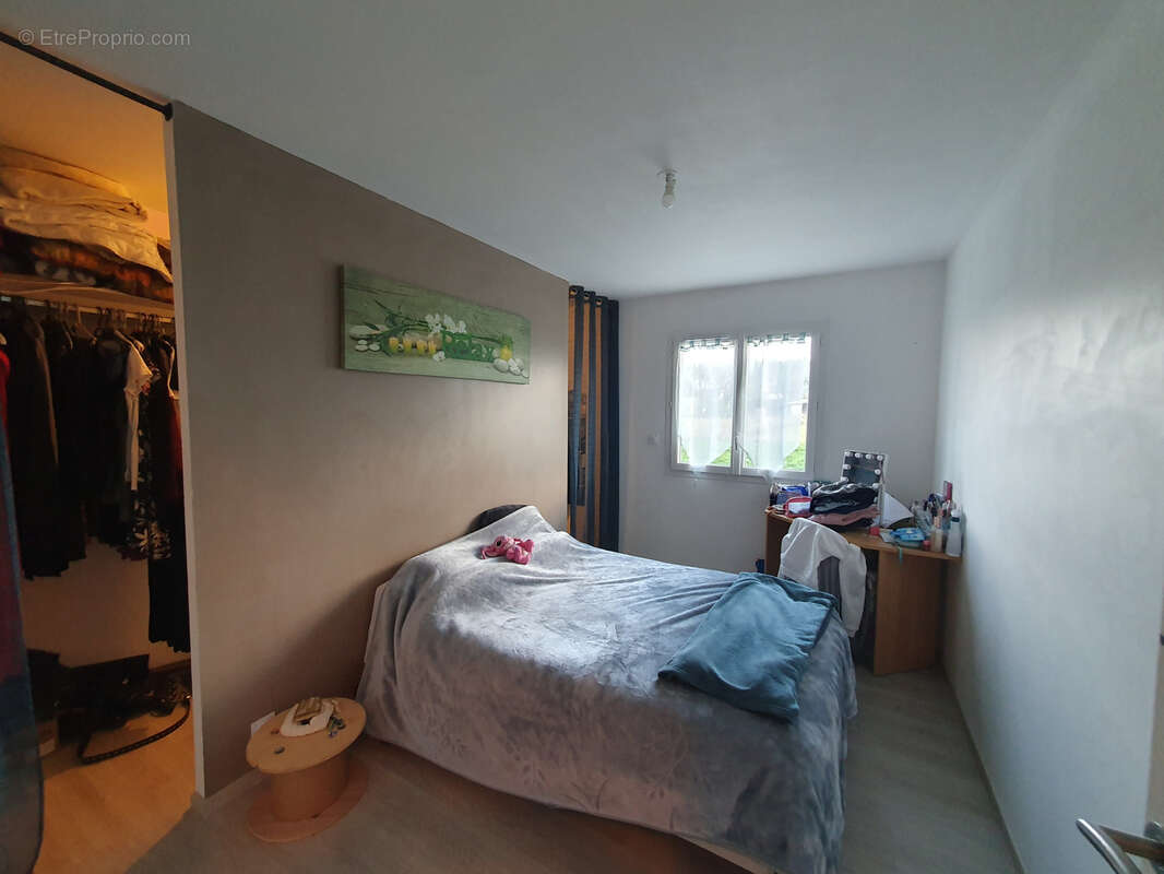 À Hagetmau, maison avec terrasse à acheter avec SN AGENCE TACHON - photo 4