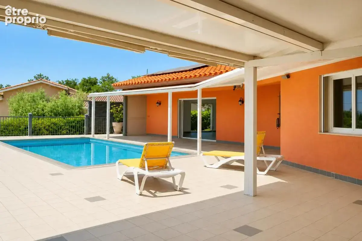 Villa 4 faces – plain-pied – 170 m² – piscine - photo 17