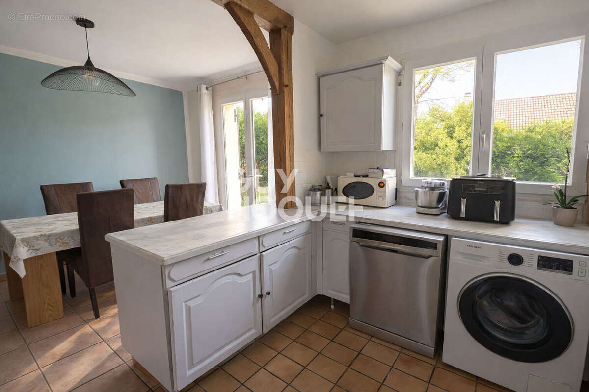 Maison à AUBERGENVILLE