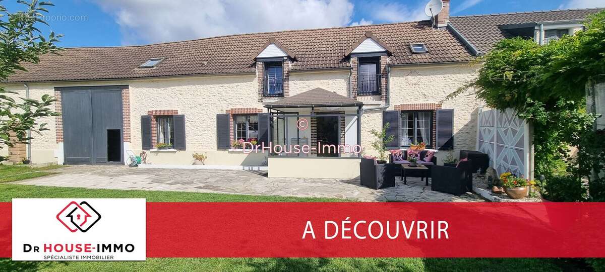Maison à CORQUILLEROY