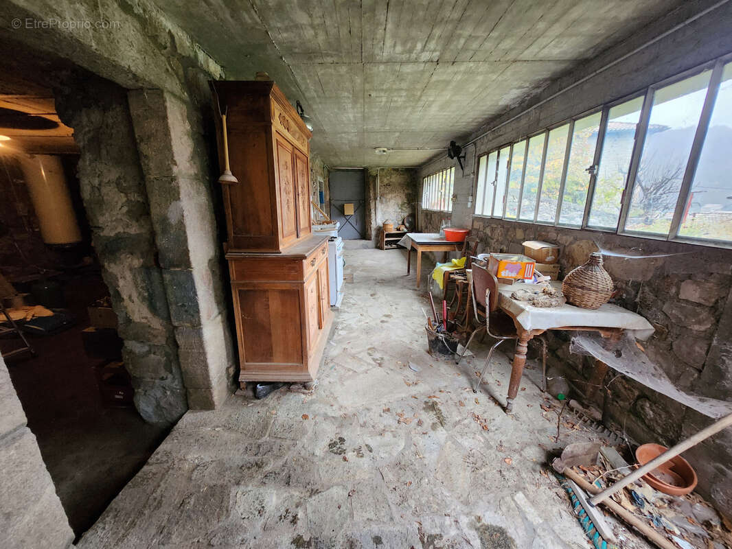 Maison à ANTRAIGUES-SUR-VOLANE