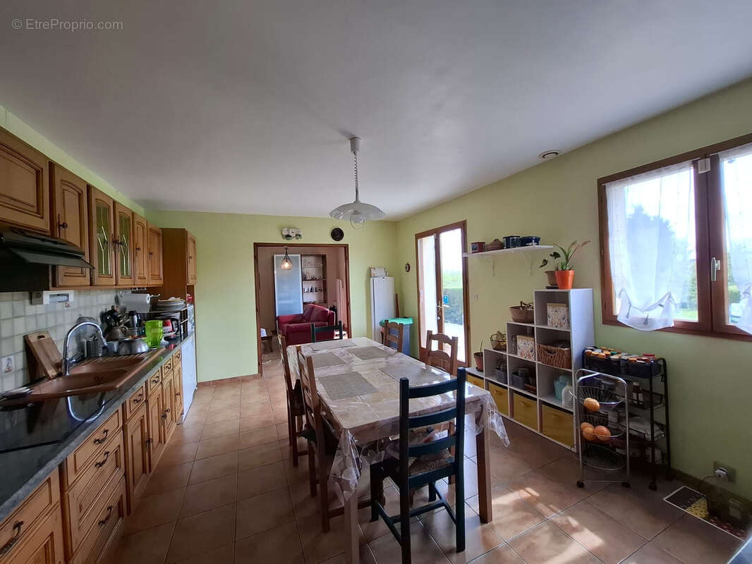 Maison à COULOMMIERS