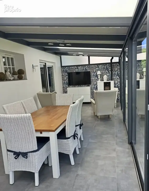 A CORBEHEM, magnifique maison semi individuelle de semi plain pied- 3 chambres- bureau- véranda- cave- garage - photo 16