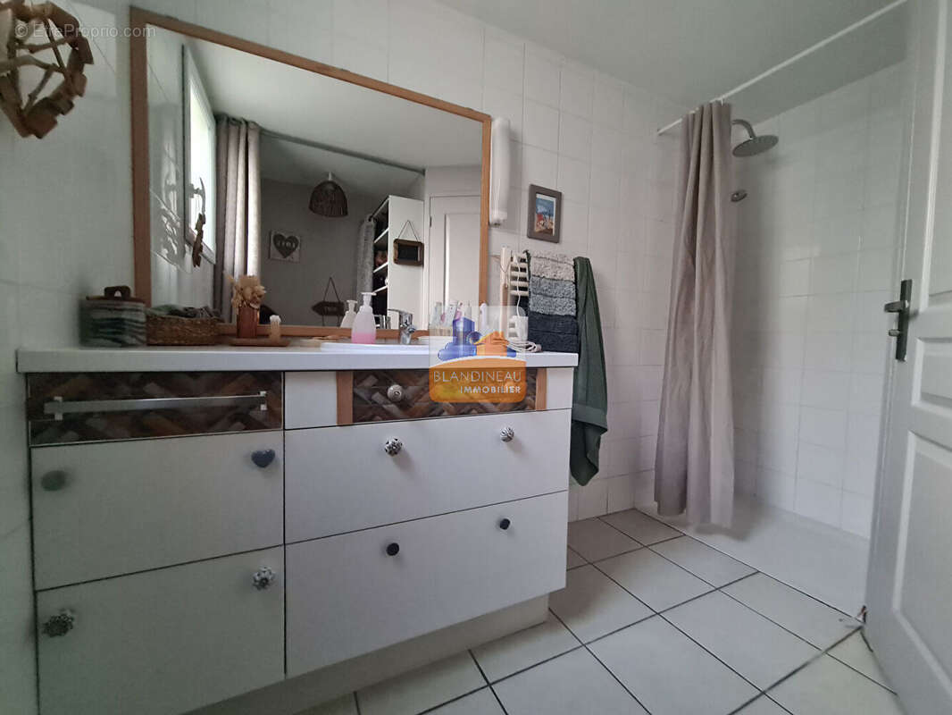 Maison à LA MONTAGNE