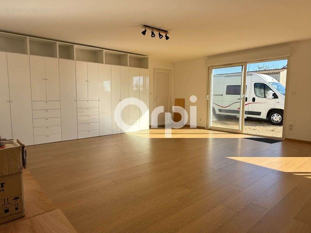 Maison à SAINT-ROGATIEN