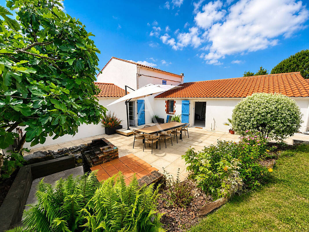Maison à LA CHAPELLE-HERMIER