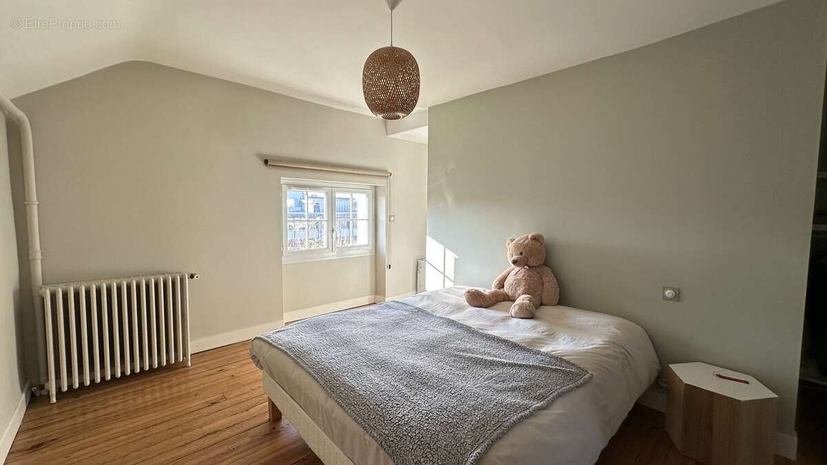 Maison de maitre de type t9 de 203 sur une parcelle de 1527 m2 - photo 24
