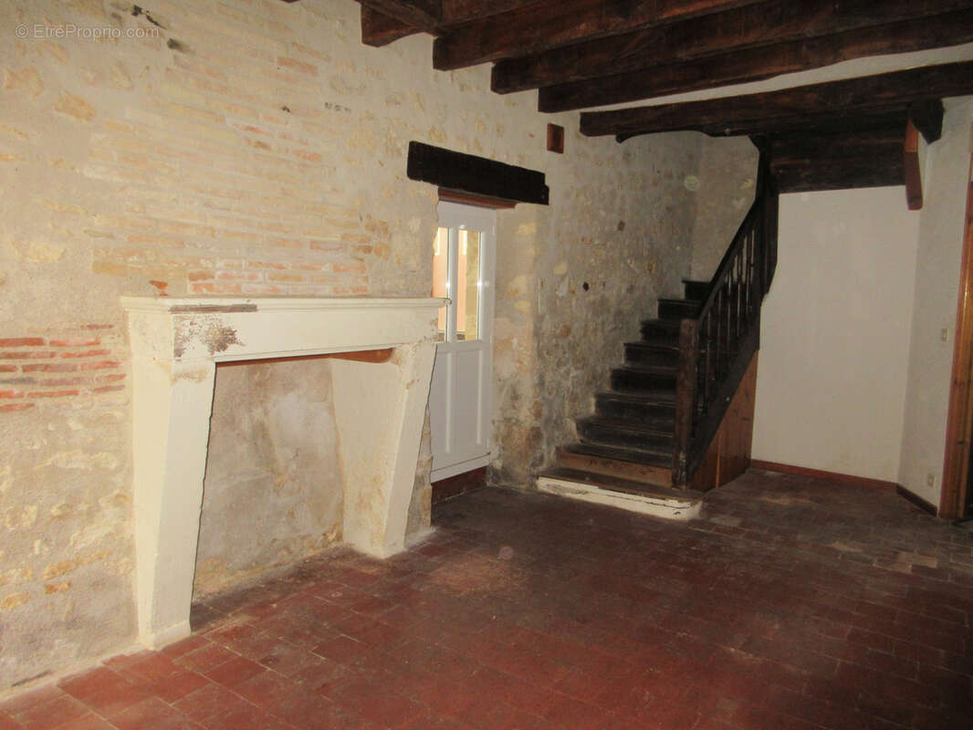 Maison à SAINT-MARCEL