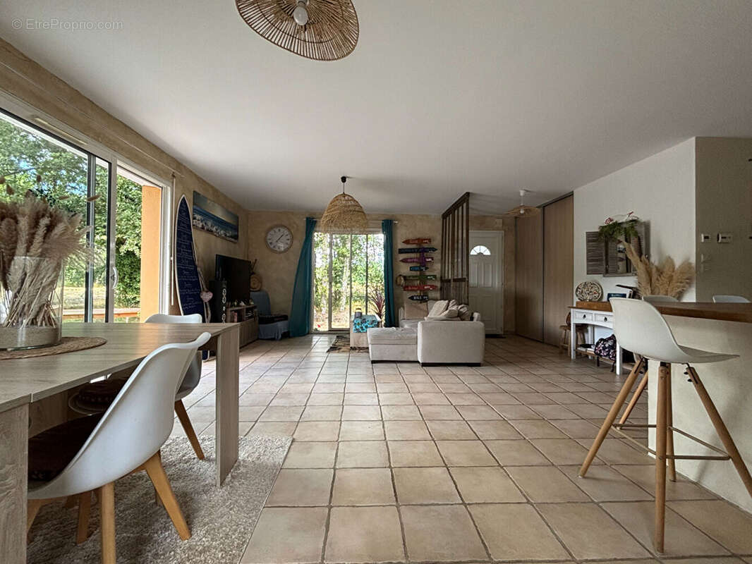 Maison à LISTRAC-MEDOC
