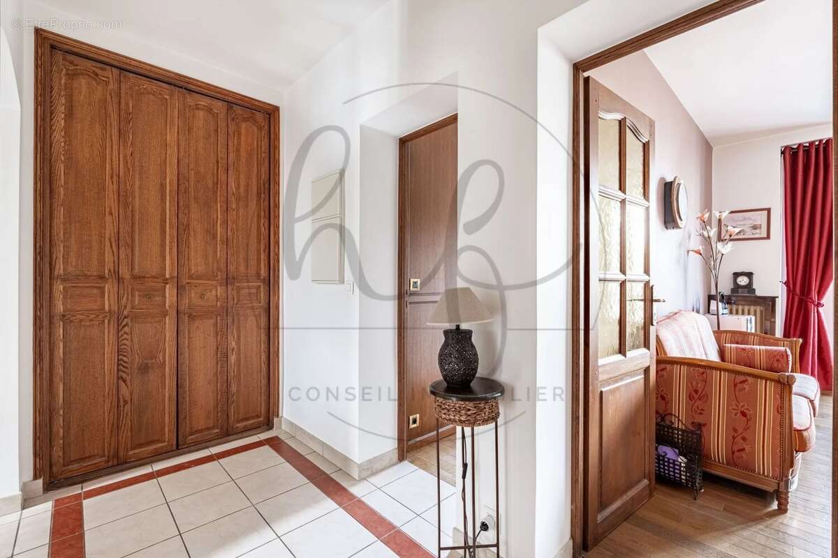 Appartement à ASNIERES-SUR-SEINE