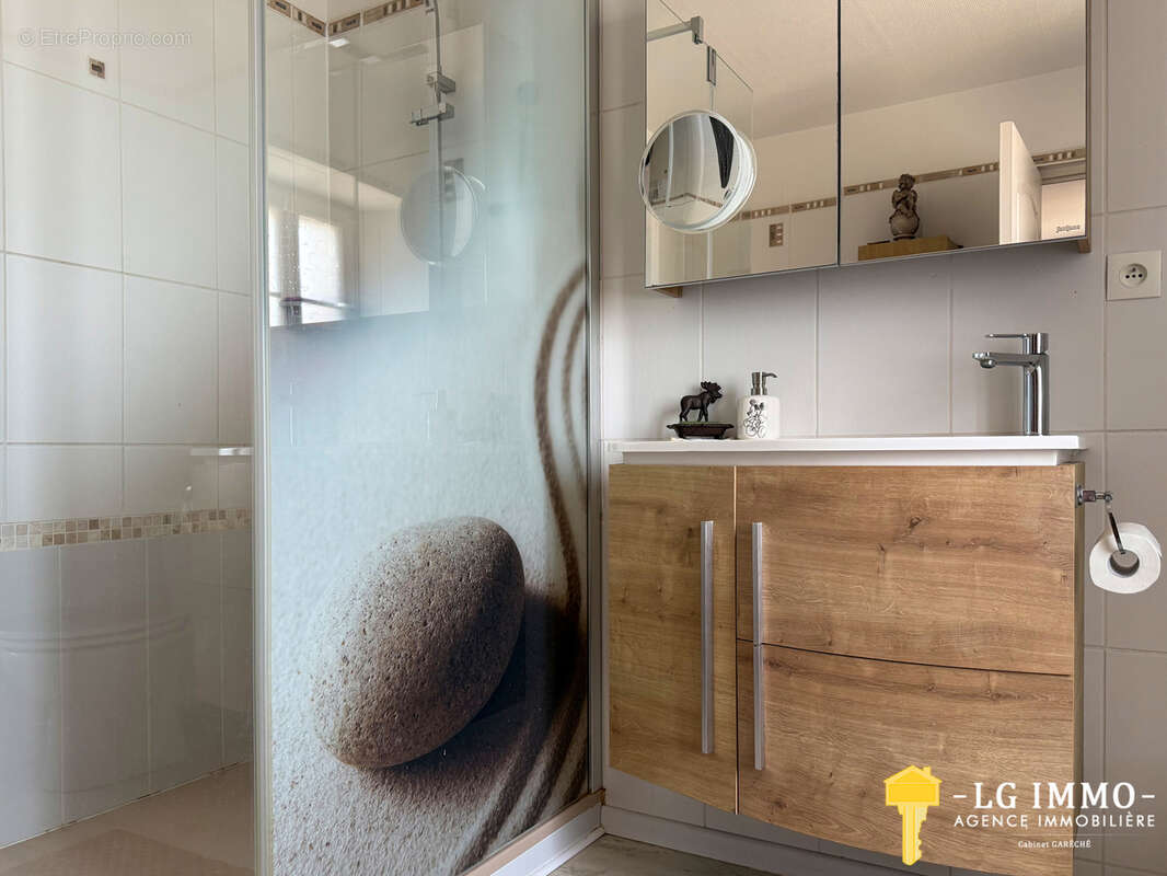 Propriété Charentaise au charme intemporel - photo 20