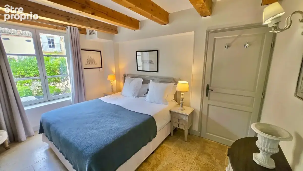 Propriété de 3 chambres et 3 salles de bain sur un domaine viticole de luxe avec piscine commune, court de tennis, restaurant et - photo 5