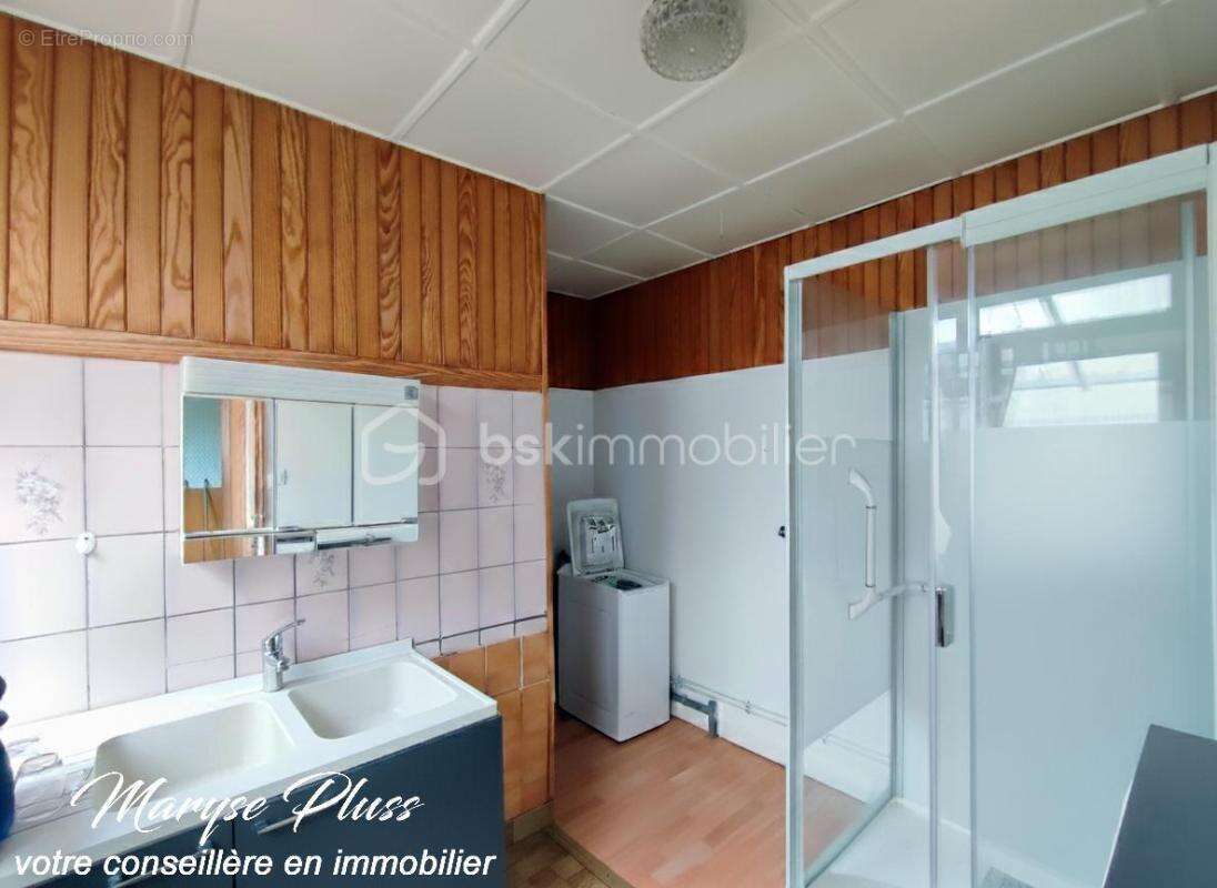 Maison à COURRIERES