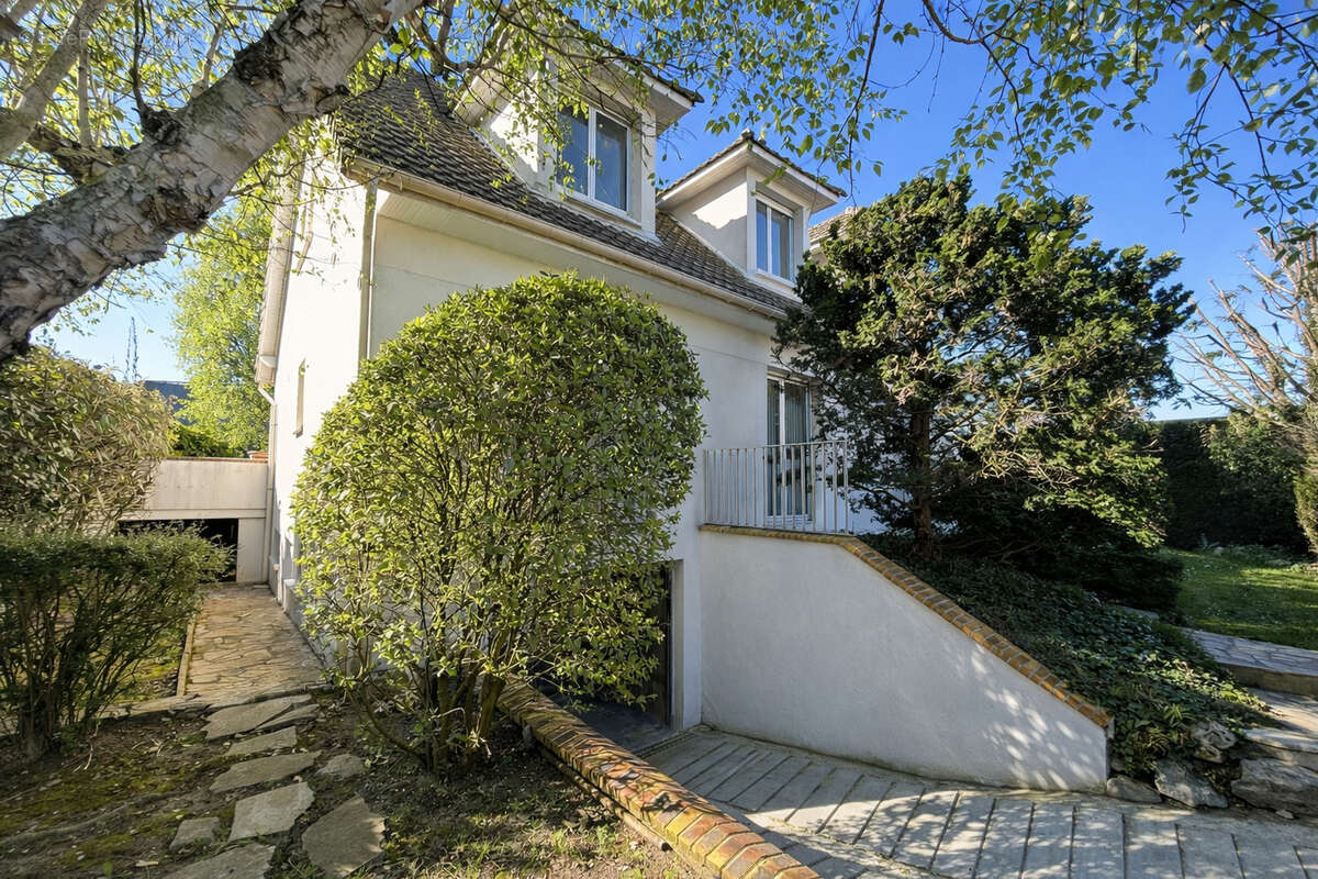 Maison à NEUILLY-PLAISANCE