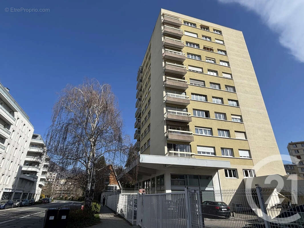 Appartement à GRENOBLE