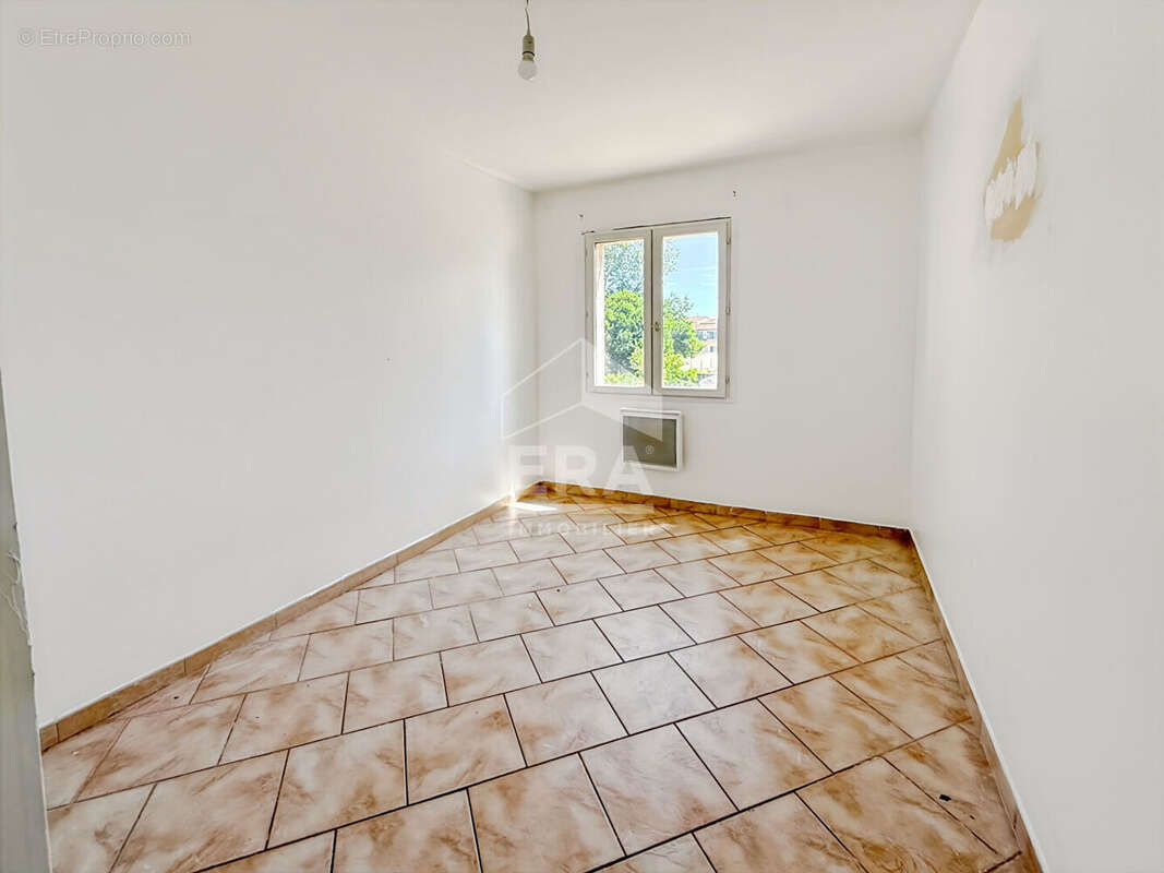 Appartement à SAINT-VICTORET