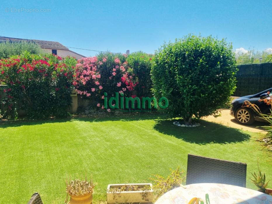 A voir Le Muy en impasse jolie maison F5 de 126m terrasse garage 250m terrain plat et clos 390000€ dpe b - photo 9