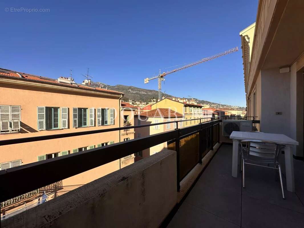 Appartement à MENTON