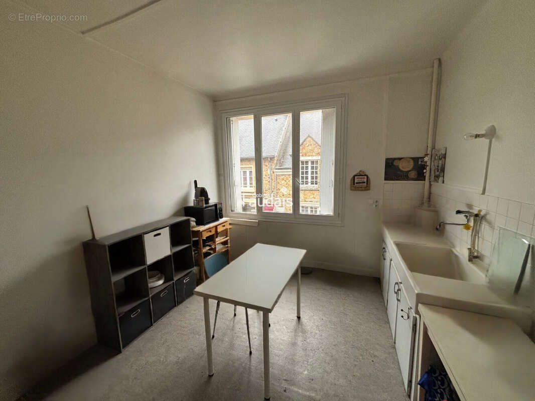 Appartement 135 m² à Lithaire  - photo 5