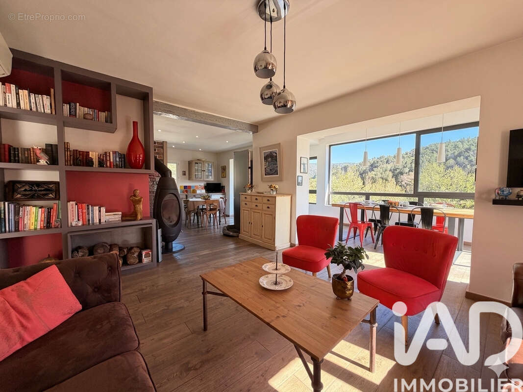 Photo 5 - Appartement à CARNOUX-EN-PROVENCE