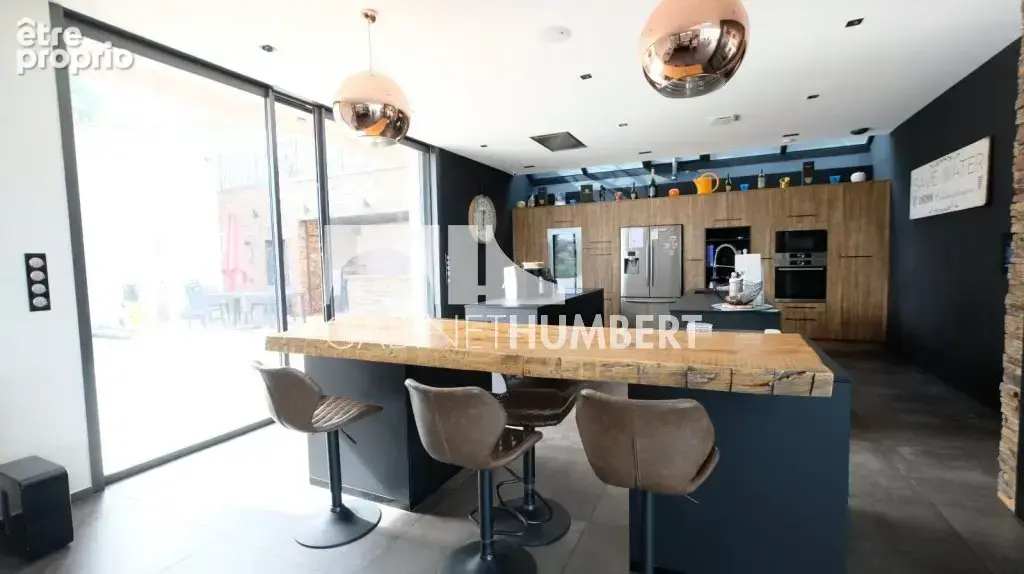 Maison 7 pièces 282 m² à vendre à Saint-Etienne (42000) - photo 5