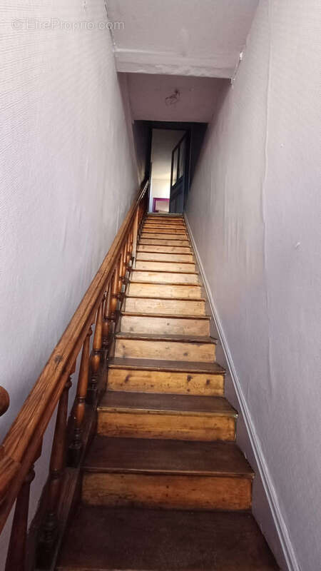 Appartement à SAINT-YORRE