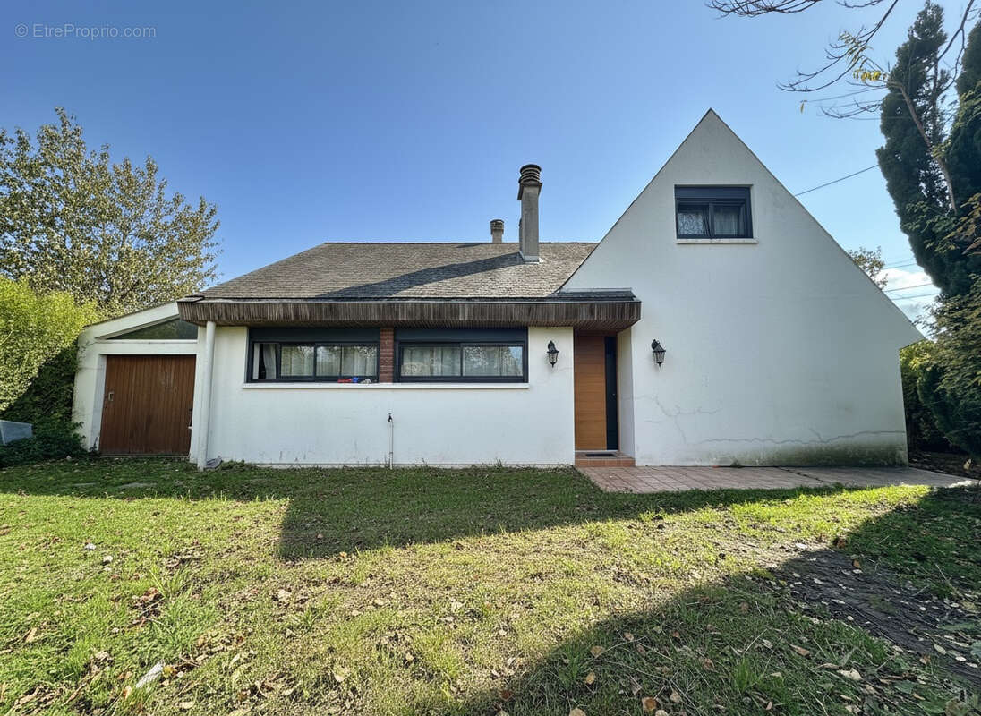 Maison à SAINT-CREPIN-IBOUVILLERS