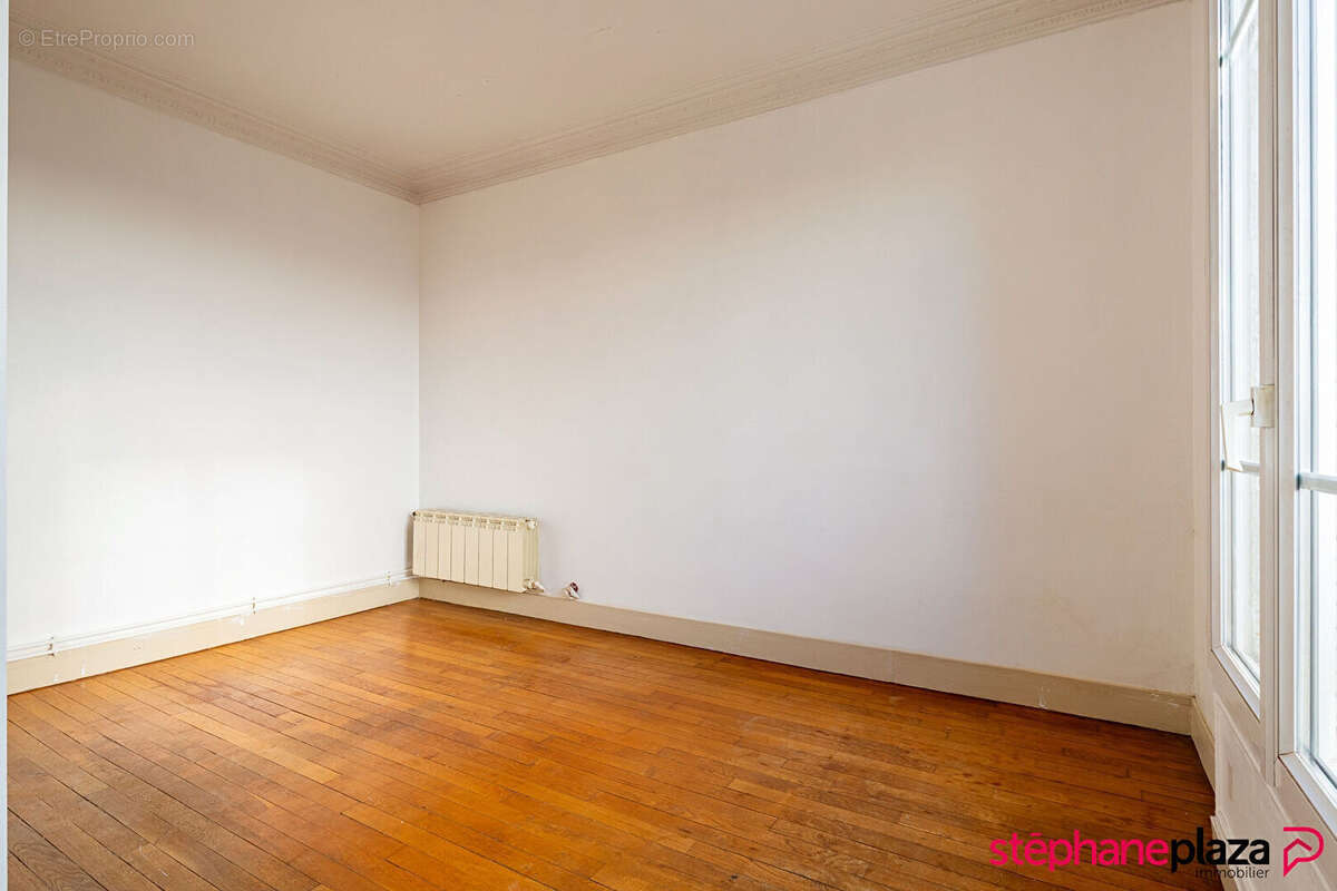 Appartement à COLOMBES