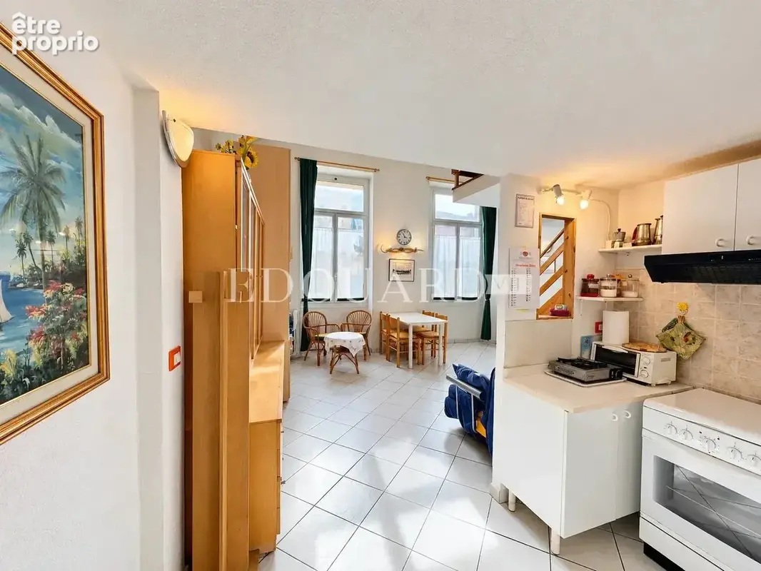 En exclusivité grand studio avec deux chambres en mezzanine, au cœur de la zone piétonne de Menton - photo 15
