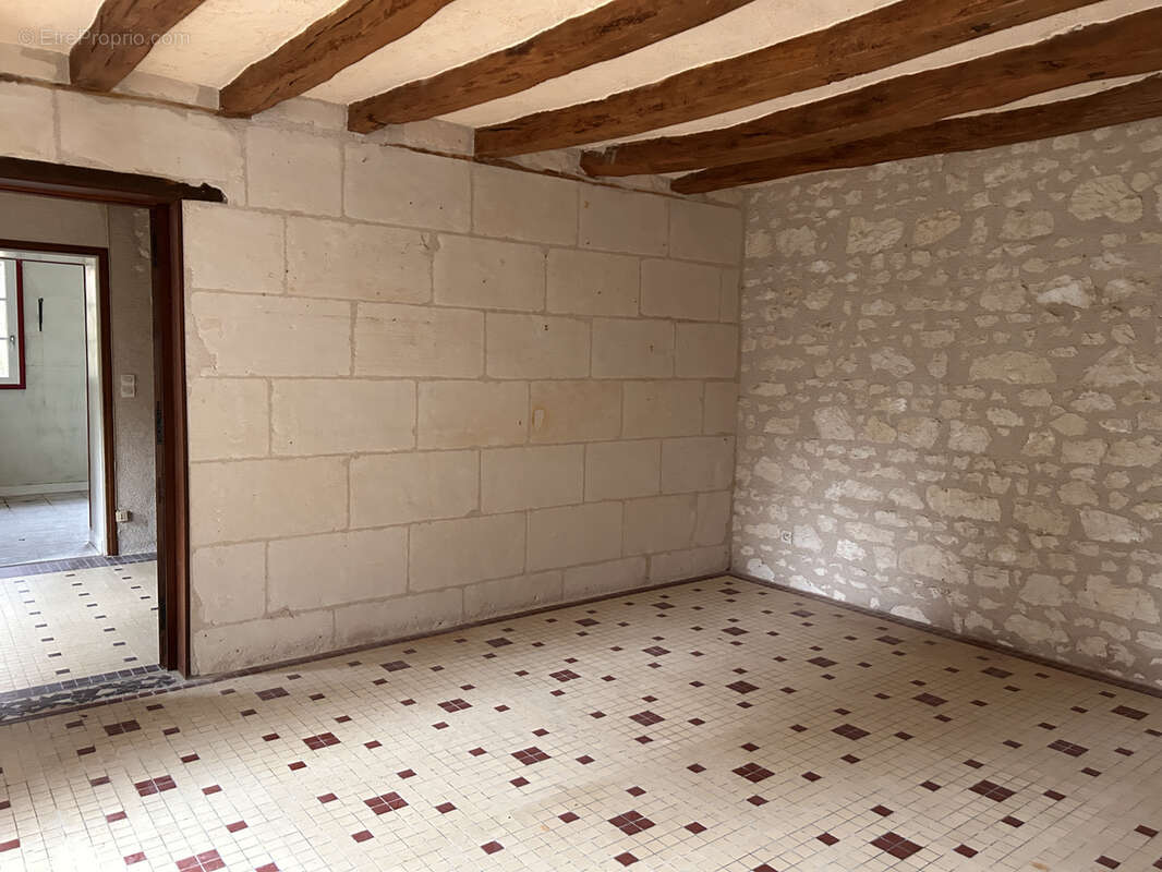 Maison à VERNEUIL-SUR-INDRE