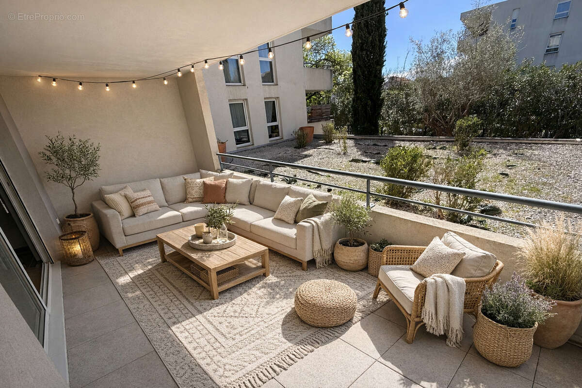 Appartement à LE CRES