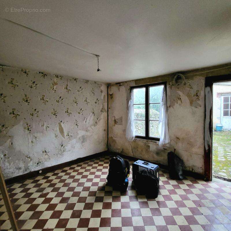 Maison à NONANCOURT