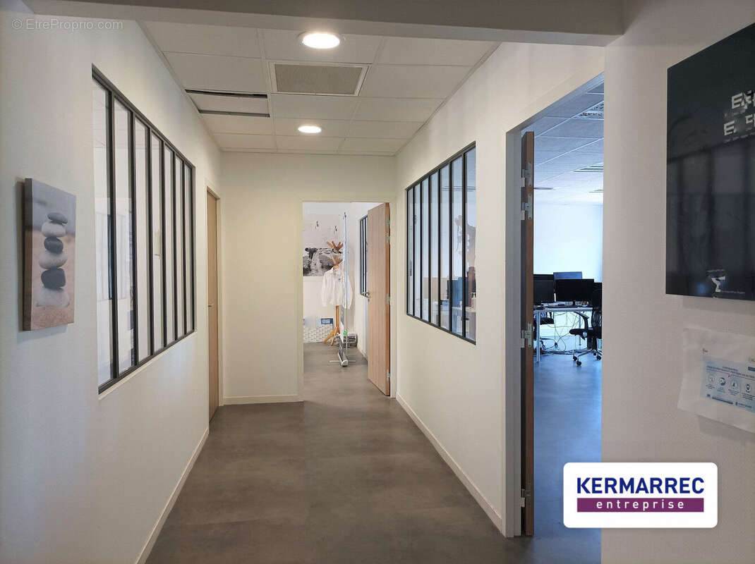 Commerce 225 m² à Vern-Sur-Seiche  - photo 4