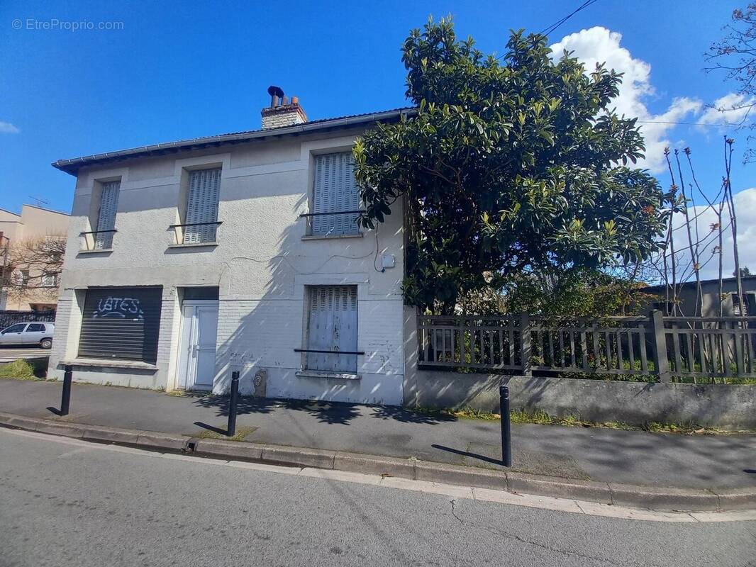 Maison à AULNAY-SOUS-BOIS