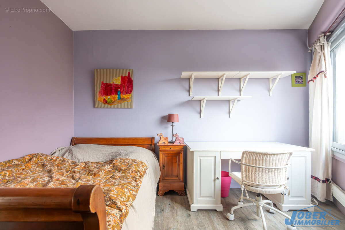 Appartement à NOGENT-SUR-MARNE