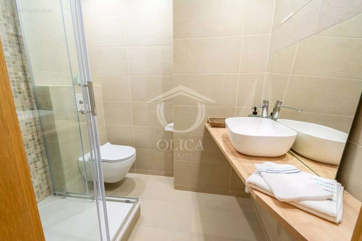 Vieil Antibes - Charmante maison de village rénovée - photo 8