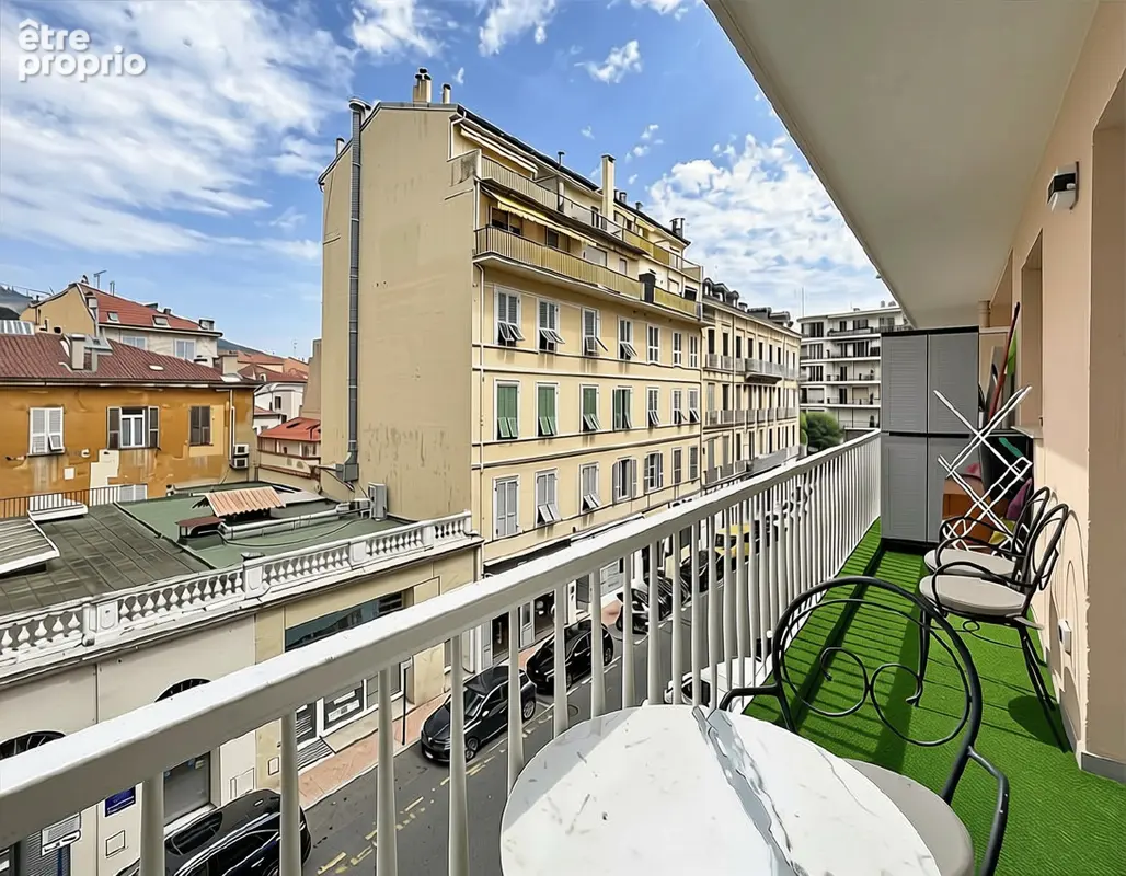 Appartement à MENTON