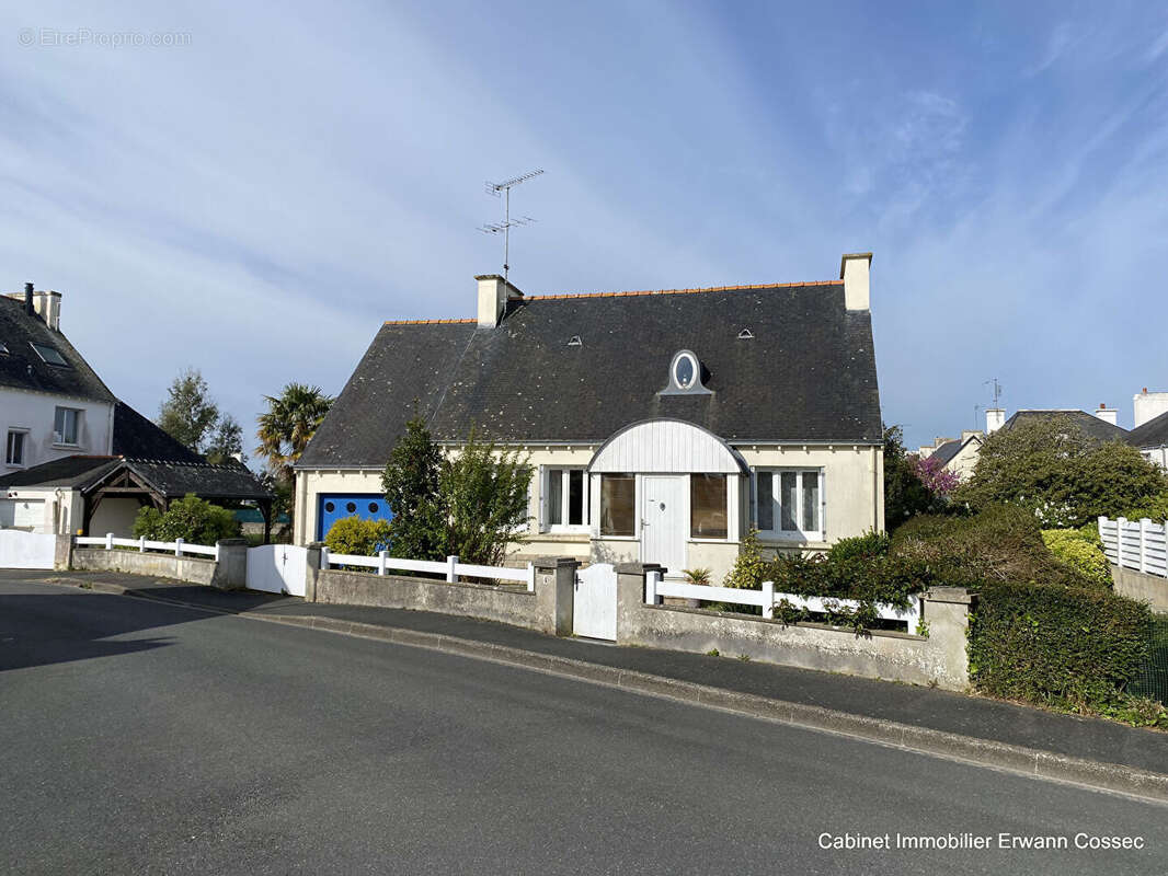 Maison à LOCTUDY