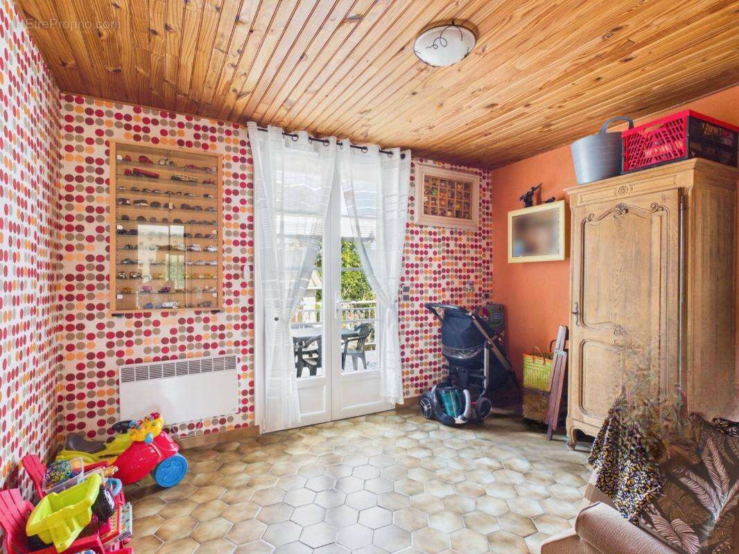 Maison 182 m² à Vendeuil-Caply  - photo 6