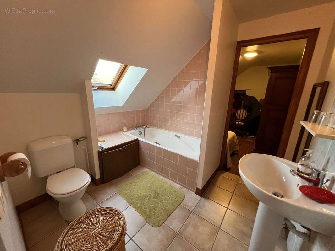 Maison à PRECY-SOUS-THIL