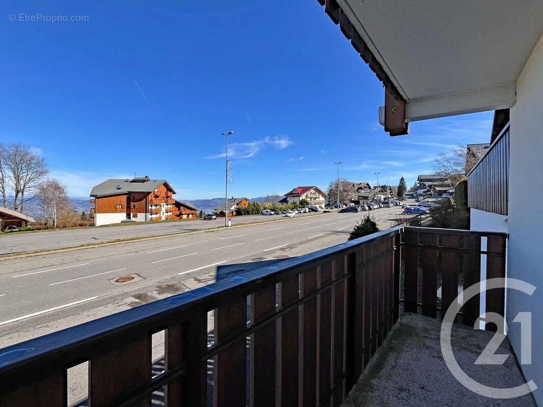 Appartement à THOLLON-LES-MEMISES