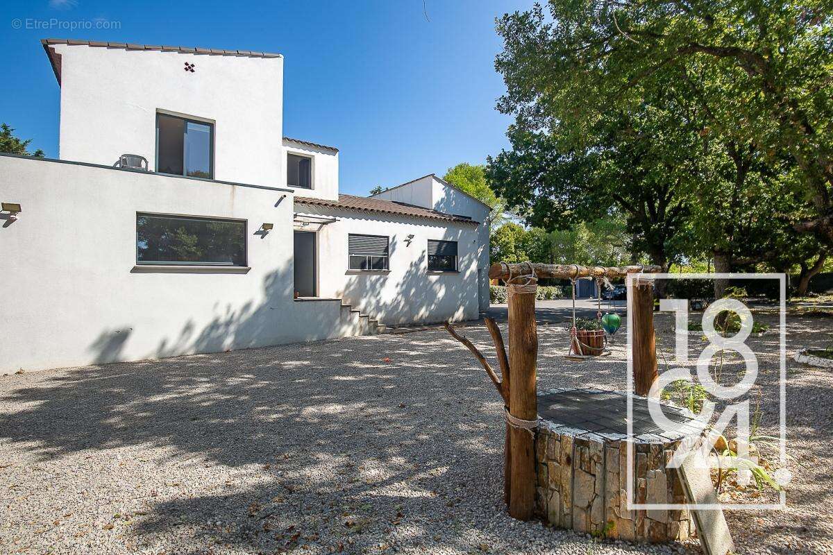 Maison à AIX-EN-PROVENCE