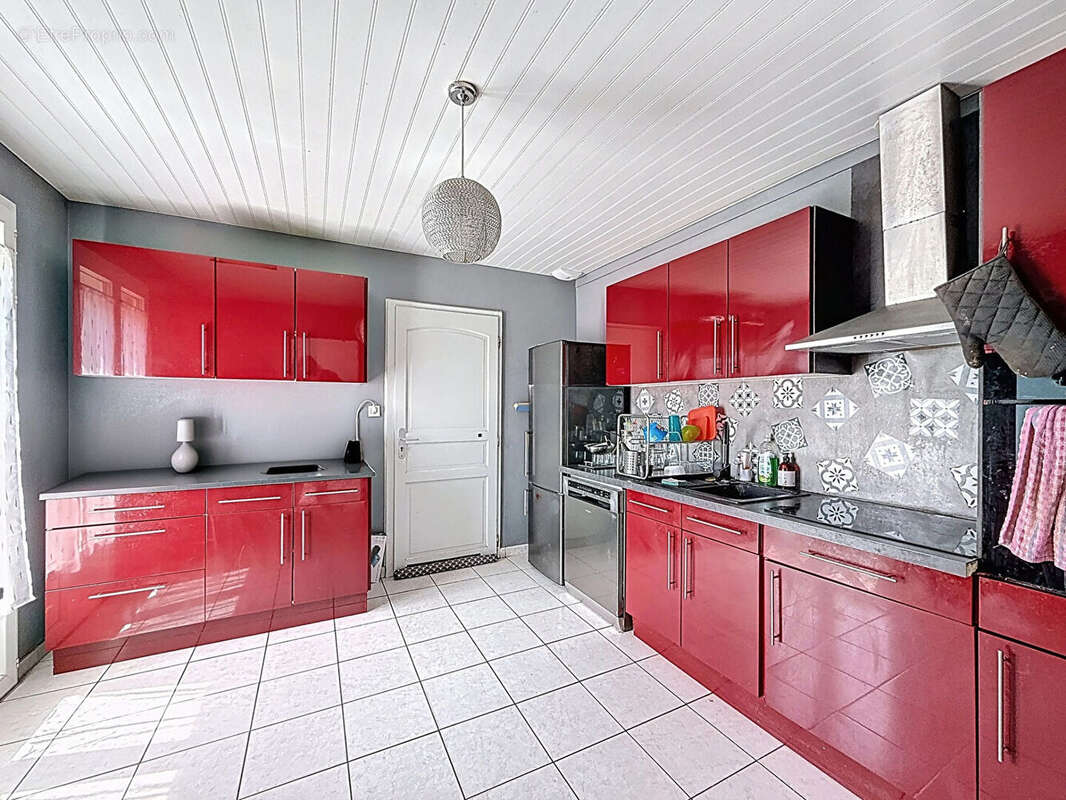 Maison à CARBON-BLANC