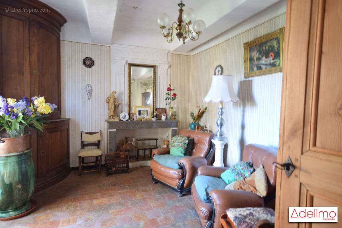 Maison à GENERARGUES