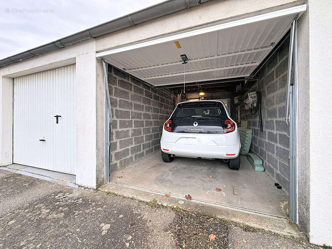 Maison à MAINVILLIERS